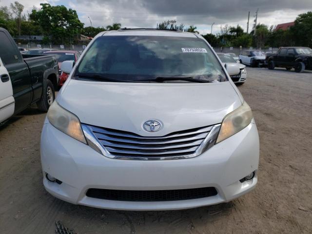 Photo 5 from auction – 2012 TOYOTA SIENNA XLE with VIN 5TDYK3DC5CS224000