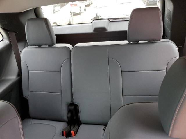Photo 10 from auction – 2021 CHEVROLET TRAVERSE L with VIN 1GNERHKW4MJ184197