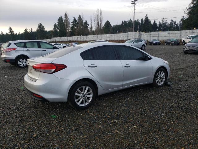 Photo 3 from auction – 2017 KIA FORTE LX with VIN 3KPFL4A76HE016744