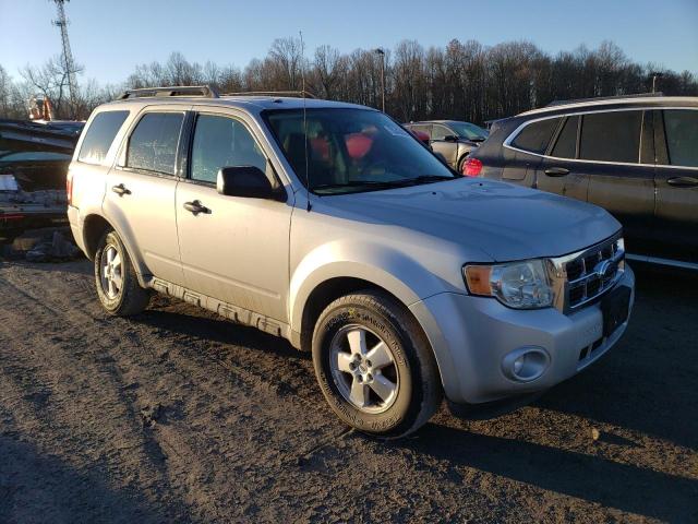 Photo 4 from auction – 2009 FORD ESCAPE XLT with VIN 1FMCU93G69KC40813