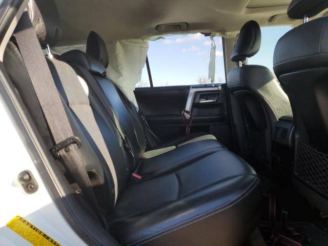 Photo 11 from auction – 2017 TOYOTA 4RUNNER SR with VIN JTEBU5JR2H5415418