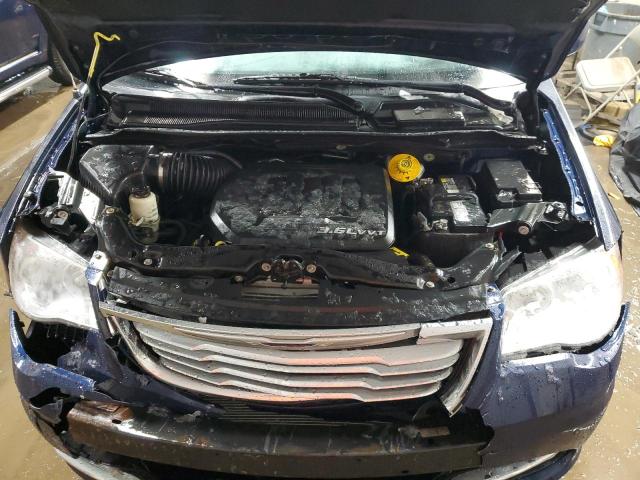 Photo 12 from auction – 2016 CHRYSLER TOWN & COU with VIN 2C4RC1BG9GR261867
