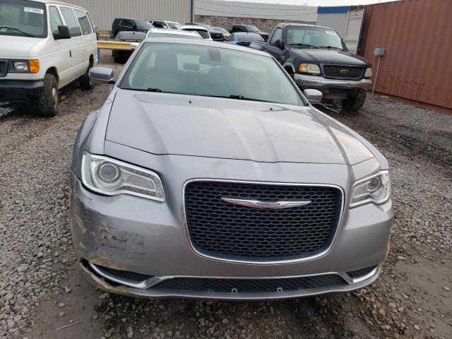 Photo 5 from auction – 2015 CHRYSLER 300 LIMITE with VIN 2C3CCAAG1FH921318