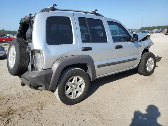 Photo 3 from auction – 2004 JEEP LIBERTY SP with VIN 1J4GL48KX4W266299