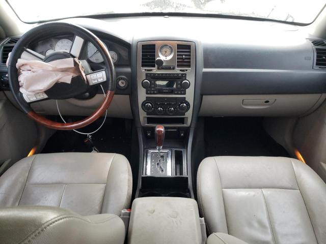 Photo 8 from auction – 2005 CHRYSLER 300 TOURIN with VIN 2C3AA53G45H554172