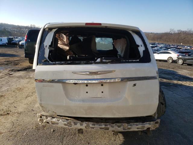 Photo 6 from auction – 2014 CHRYSLER TOWN & COU with VIN 2C4RC1HG7ER109218