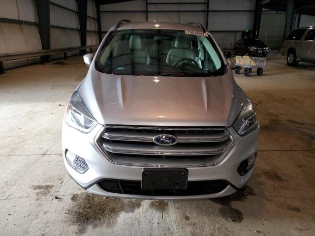 Photo 5 from auction – 2017 FORD ESCAPE SE with VIN 1FMCU9GD7HUC67862
