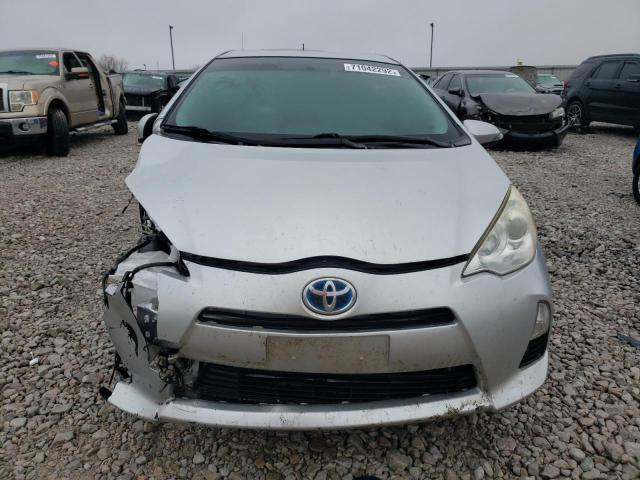 Photo 5 from auction – 2012 TOYOTA PRIUS C with VIN JTDKDTB36C1019317