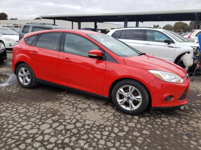 Zdjęcie 4 z aukcji – 2014 FORD FOCUS SE z VIN 1FADP3K20EL433617