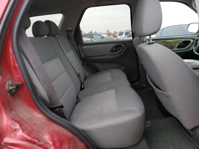 Photo 11 from auction – 2005 FORD ESCAPE with VIN 1FMYU93105KB49502