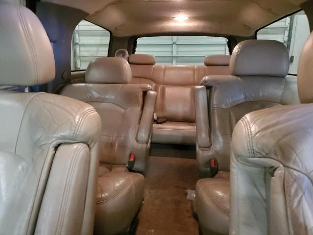 Photo 10 from auction – 2002 CHEVROLET SUBURBAN K with VIN 1GNFK16Z82J340131