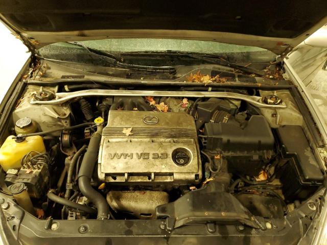 Фото 11 с аукциона – 2004 LEXUS ES 330 с VIN JTHBA30GX45023376