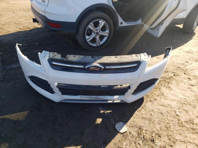 Photo 13 from auction – 2015 FORD ESCAPE SE with VIN 1FMCU9G97FUB89656