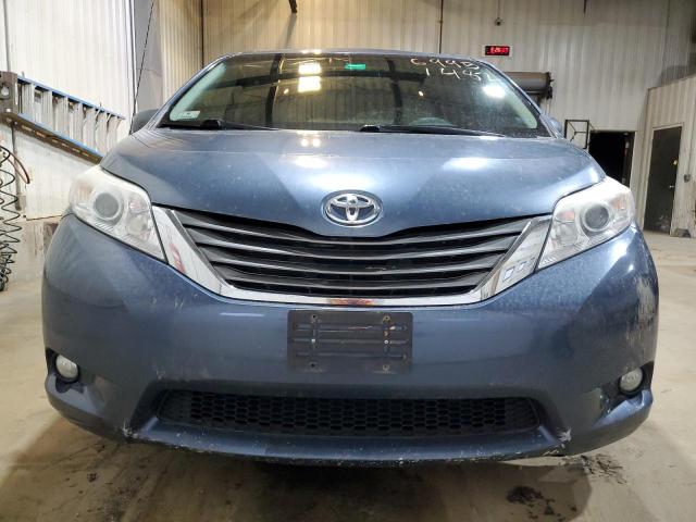 Photo 5 from auction – 2014 TOYOTA SIENNA XLE with VIN 5TDYK3DC1ES428540