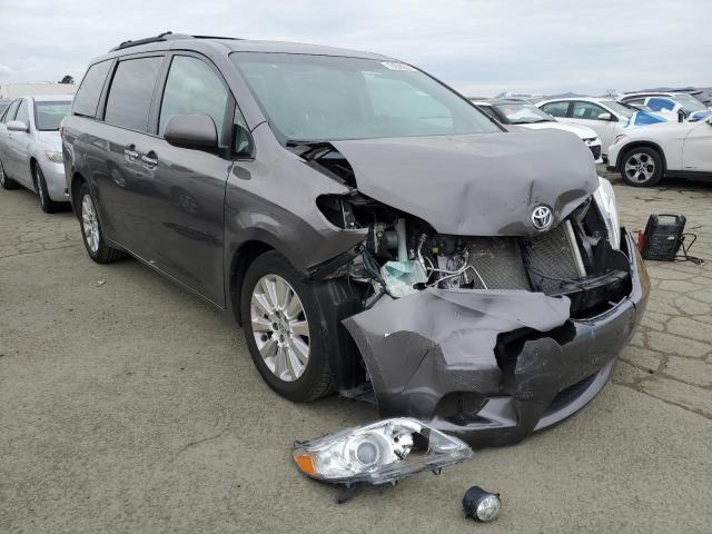 Photo 4 from auction – 2015 TOYOTA SIENNA XLE with VIN 5TDDK3DC4FS113103