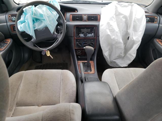 Photo 8 from auction – 2001 TOYOTA CAMRY CE with VIN 4T1BG22K41U863548