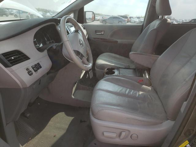 Photo 7 from auction – 2012 TOYOTA SIENNA XLE with VIN 5TDYK3DC6CS238729