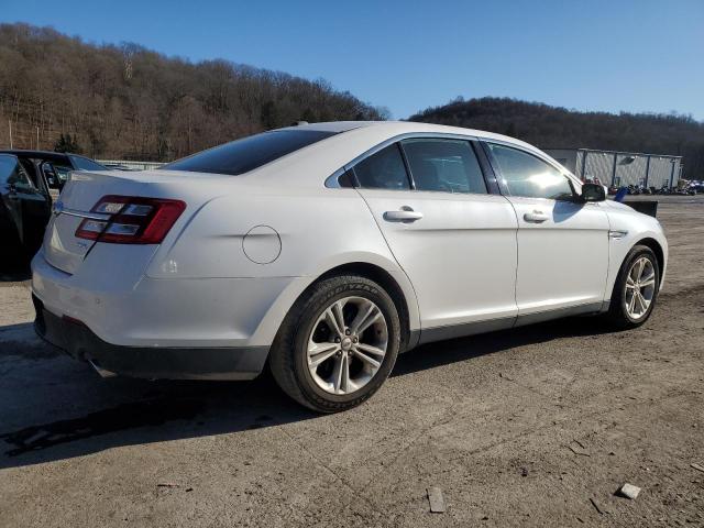 Photo 3 from auction – 2016 FORD TAURUS SEL with VIN 1FAHP2E80GG136032
