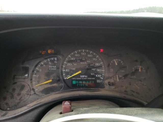 Photo 9 from auction – 2000 CHEVROLET SILV1500 2 with VIN 2GCEC19T7Y1195322