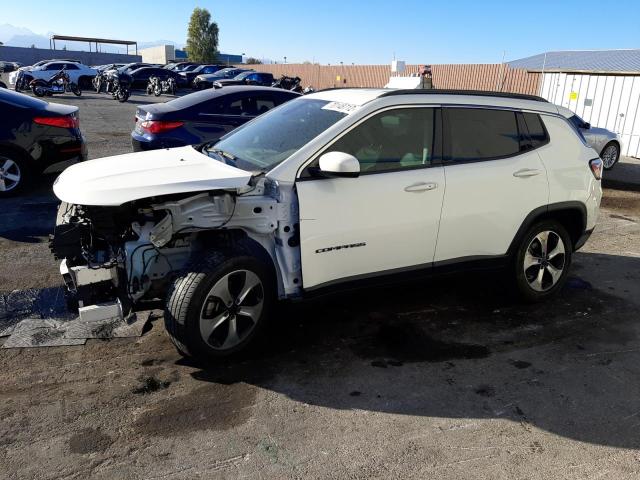 JEEP COMPASS LA 2018 with VIN 3C4NJDBB1JT329786 - Photo from auction