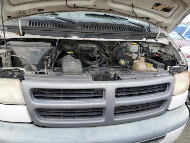 Photo 11 from auction – 2002 DODGE RAM VAN B2 with VIN 2B7JB21Y52K140707