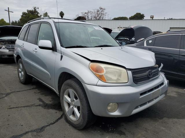 Photo 4 from auction – 2004 TOYOTA RAV4 with VIN JTEGD20V040033236