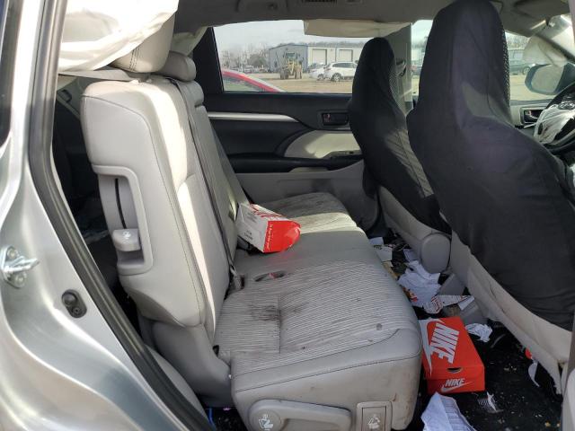 Photo 11 from auction – 2019 TOYOTA HIGHLANDER with VIN 5TDZZRFH1KS334245