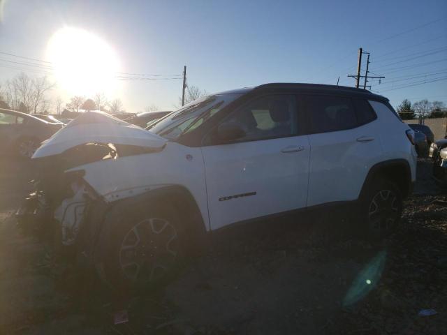 JEEP COMPASS TR 2019 with VIN 3C4NJDDB9KT619580 - Photo from auction