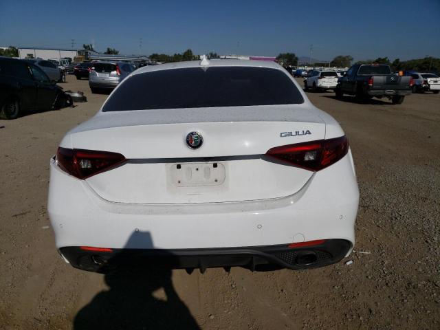 Photo 6 from auction – 2017 ALFA ROMEO GIULIA with VIN ZARFAEBNXH7556595