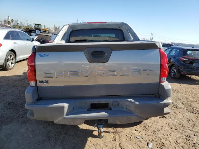Photo 6 from auction – 2002 CHEVROLET AVALANCHE with VIN 3GNEK13T82G351904