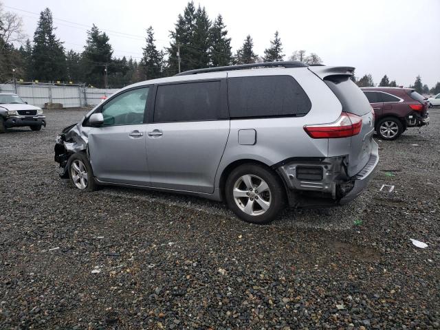 Photo 2 from auction – 2016 TOYOTA SIENNA LE with VIN 5TDKK3DC6GS745206