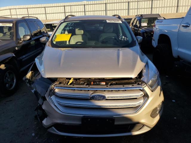 Photo 5 from auction – 2018 FORD ESCAPE SEL with VIN 1FMCU0HD6JUB72452