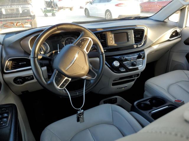 Photo 8 from auction – 2017 CHRYSLER PACIFICA T with VIN 2C4RC1BGXHR837838