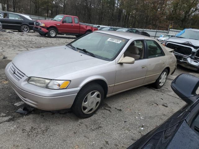 TOYOTA CAMRY CE 2020 with VIN 4T1BF22K2VU911363 - Photo from auction