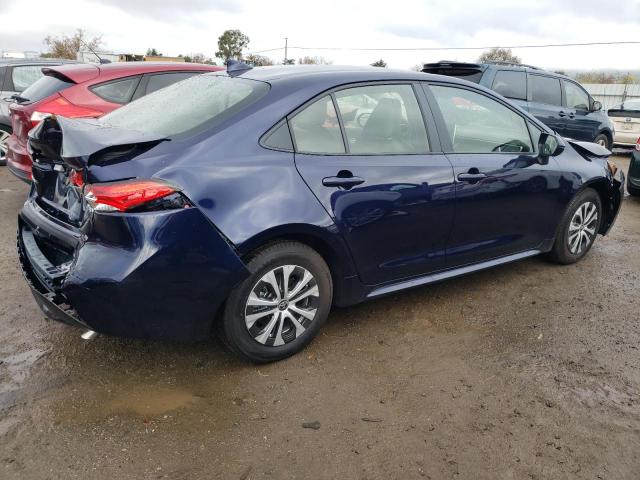 Photo 3 from auction – 2022 TOYOTA COROLLA LE with VIN JTDEAMDE1NJ061844