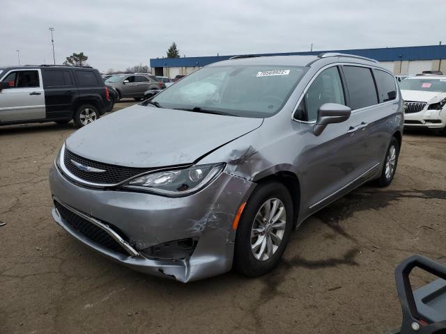 CHRYSLER PACIFICA T 2018 with VIN 2C4RC1BG3JR279594 - Photo from auction