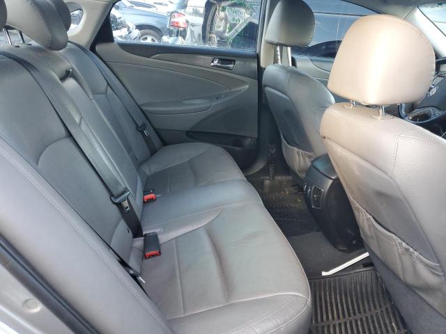 Photo 10 from auction – 2013 HYUNDAI SONATA HYB with VIN KMHEC4A48DA067110