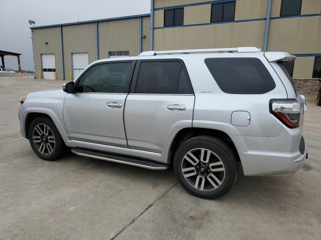 Photo 2 from auction – 2016 TOYOTA 4RUNNER SR with VIN JTEZU5JR2G5131543