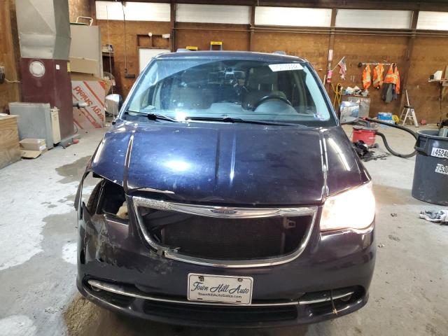 Photo 5 from auction – 2011 CHRYSLER TOWN & COU with VIN 2A4RR8DG3BR612652