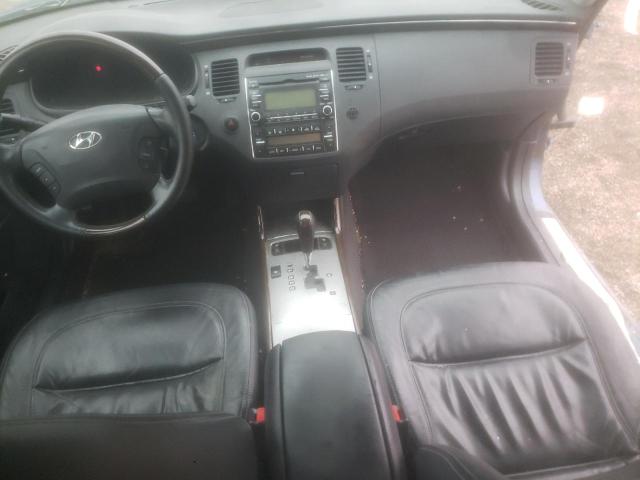 Photo 8 from auction – 2009 HYUNDAI AZERA SE with VIN KMHFC46F69A343015
