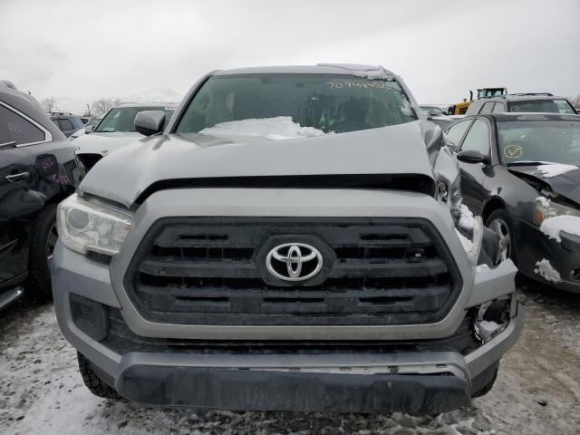 Photo 5 from auction – 2017 TOYOTA /S/LE/XLE with VIN 3TMCZ5AN5HM071813