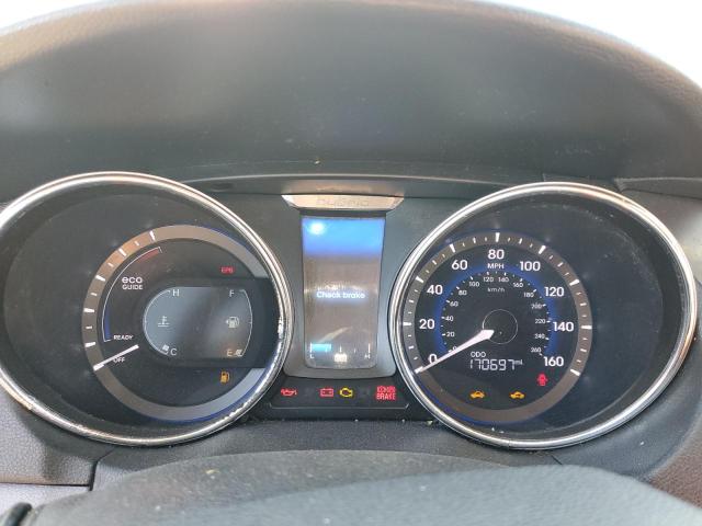 Photo 9 from auction – 2013 HYUNDAI SONATA HYB with VIN KMHEC4A48DA064742