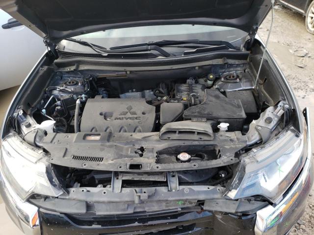 Photo 12 from auction – 2017 MITSUBISHI OUTLANDER with VIN JA4AD2A36HZ000230