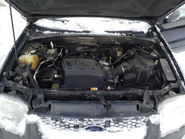 Photo 12 from auction – 2004 FORD ESCAPE XLS with VIN 1FMYU92104KB41772