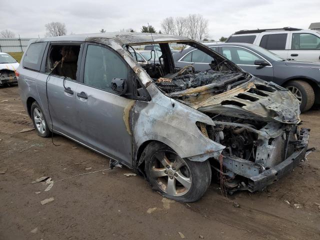Фото 4 с аукциона – 2011 TOYOTA SIENNA BAS с VIN 5TDKA3DC6BS002332