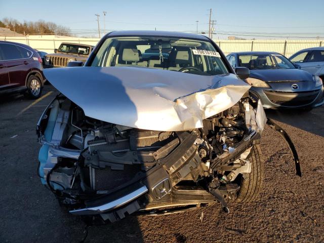 Photo 5 from auction – 2015 HONDA CR-V LX with VIN 2HKRM4H34FH698917