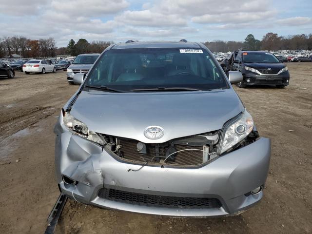 Photo 5 from auction – 2015 TOYOTA SIENNA XLE with VIN 5TDYK3DC3FS655326