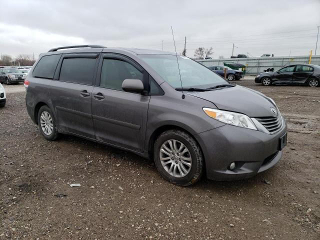 Photo 4 from auction – 2014 TOYOTA SIENNA XLE with VIN 5TDYK3DC0ES519363
