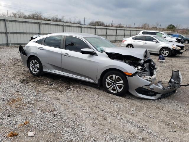 Photo 4 from auction – 2018 HONDA CIVIC LX with VIN 19XFC2F57JE025969
