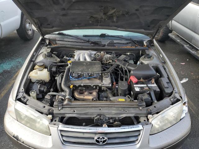 Photo 11 from auction – 2000 TOYOTA CAMRY LE with VIN 4T1BF22K6YU104512